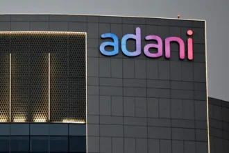 Adani 2.5 bn