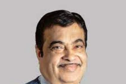 Nitin Gadkari Displeased with Officials' Response to Auditor on Dwarka Expressway Controversy