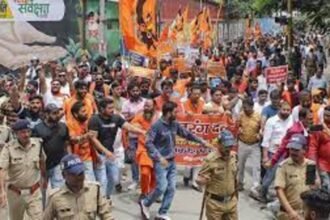 Hindu Outfit's Mahapanchayat to Resume Religious March